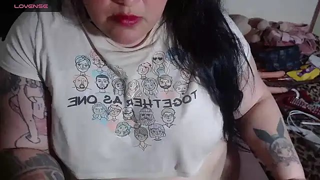 Snapshot of keiraston4u chatting on February 23, 2026, 10:10 pm keiraston4u online show from February 23, 2026, 10:10 pm