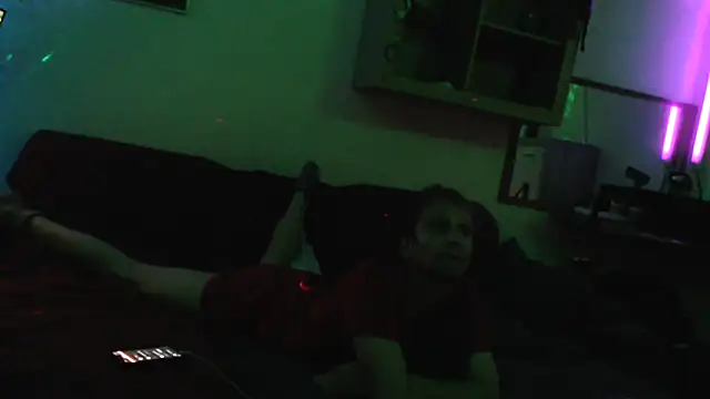 Snapshot of davidgntxxxxx chatting on November 16, 2025, 8:13 pm davidgntxxxxx online show from November 16, 2025, 8:13 pm