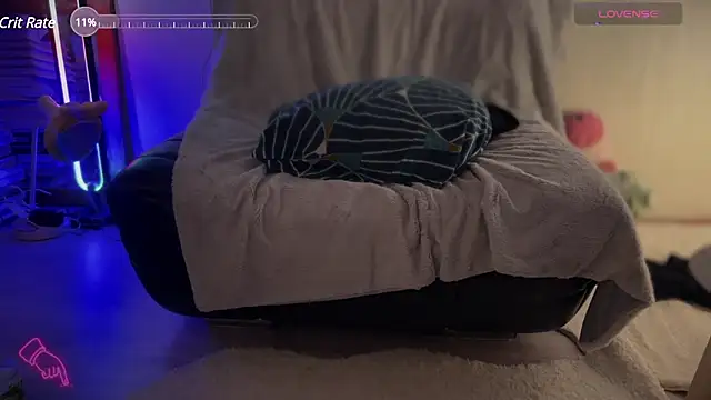 Snapshot of Mannarie_Madsinn chatting on December 8, 2024, 3:29 am Mannarie Madsinn online show from December 8, 2024, 3:29 am