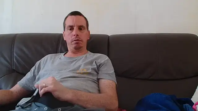 cloupefun online show from October 8, 2025, 11:45 am