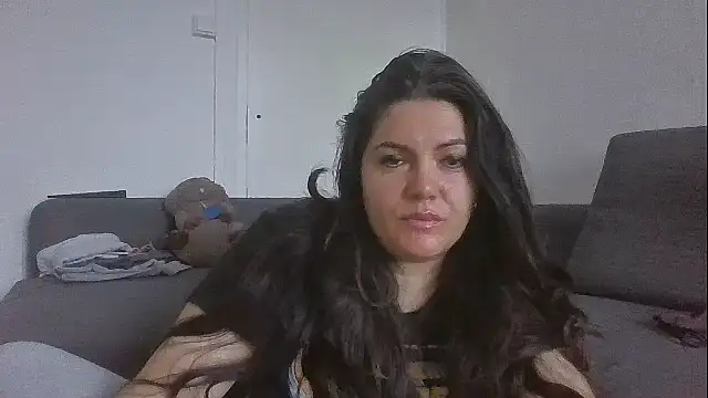 Snapshot of Squirtlady38 chatting on October 8, 2025, 6:26 am Squirtlady38 online show from October 8, 2025, 6:26 am