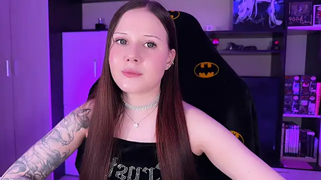 jasminevine online show from February 3, 2026, 6:22 am