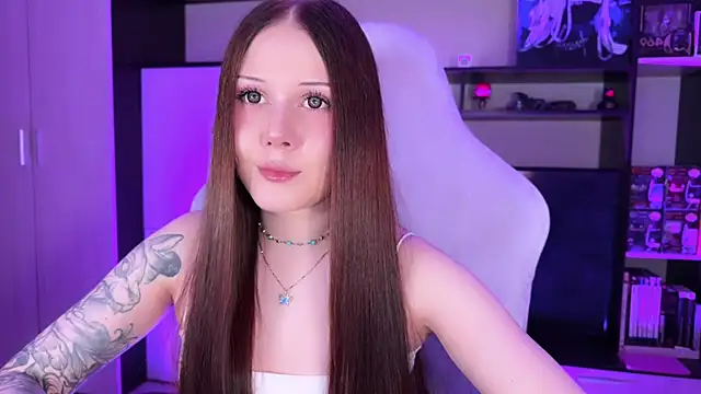 jasminevine online show from October 25, 2025, 11:49 pm