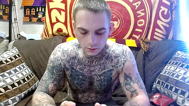 Snapshot of DADDY_KANE8--- chatting on February 5, 2025, 8:46 pm DADDY KANE8--- online show from February 5, 2025, 8:46 pm