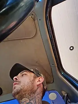 Snapshot of DADDY_KANE8--- chatting on March 6, 2025, 6:48 pm DADDY KANE8--- online show from March 6, 2025, 6:48 pm