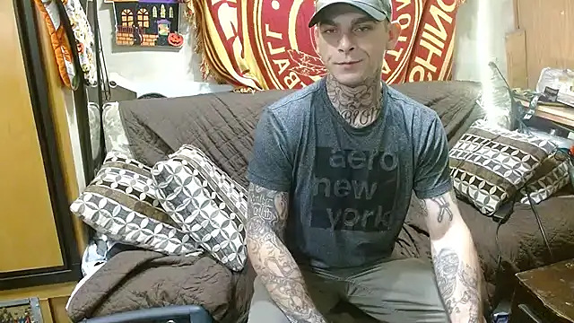 Snapshot of DADDY_KANE8--- chatting on February 6, 2025, 11:26 pm DADDY KANE8--- online show from February 6, 2025, 11:26 pm