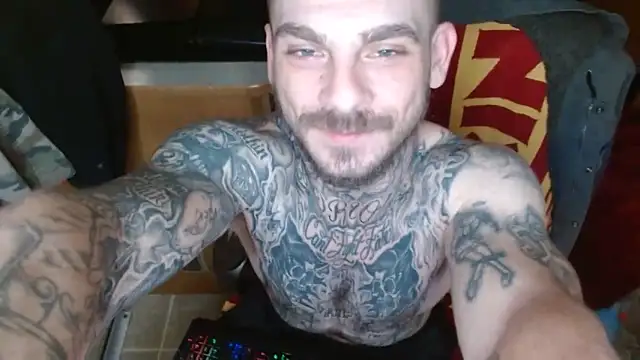 Snapshot of DADDY_KANE8--- chatting on March 21, 2025, 9:45 pm DADDY KANE8--- online show from March 21, 2025, 9:45 pm