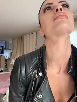 Helena Karel online show from January 19, 2025, 3:42 pm