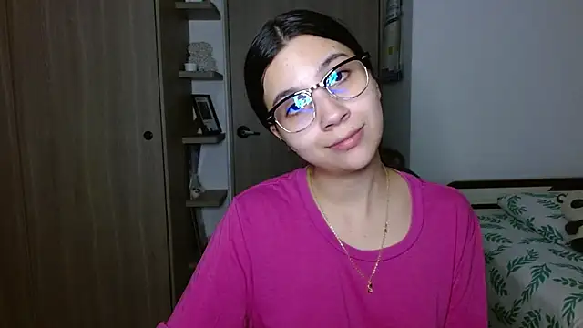 Snapshot of mia__lopez_ chatting on December 2, 2025, 4:14 am mia lopez online show from December 2, 2025, 4:14 am