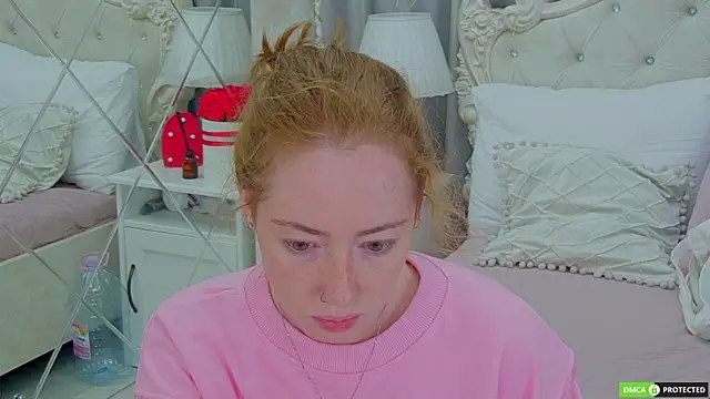 Snapshot of TinaBrook chatting on September 19, 2025, 3:10 am TinaBrook online show from September 19, 2025, 3:10 am