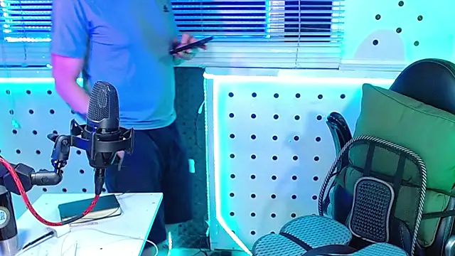 Darko0717 online show from January 14, 2026, 10:57 pm