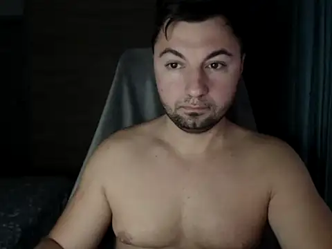 Snapshot of HankMalone chatting on November 17, 2025, 4:27 am HankMalone online show from November 17, 2025, 4:27 am