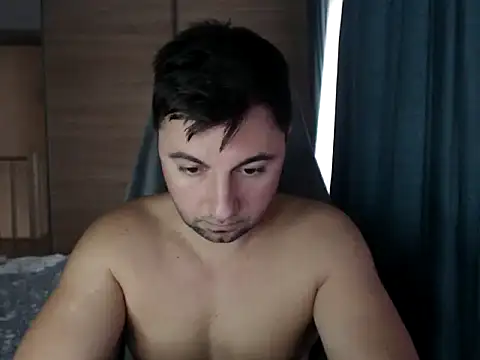 Snapshot of HankMalone chatting on November 20, 2025, 6:36 am HankMalone online show from November 20, 2025, 6:36 am