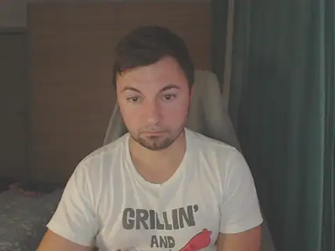 Snapshot of HankMalone chatting on October 24, 2025, 3:16 am HankMalone online show from October 24, 2025, 3:16 am