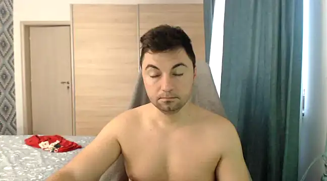 Snapshot of HankMalone chatting on March 16, 2025, 4:41 am HankMalone online show from March 16, 2025, 4:41 am