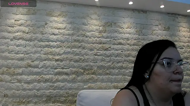 Snapshot of anette_cooper chatting on November 28, 2025, 4:12 am anette cooper online show from November 28, 2025, 4:12 am