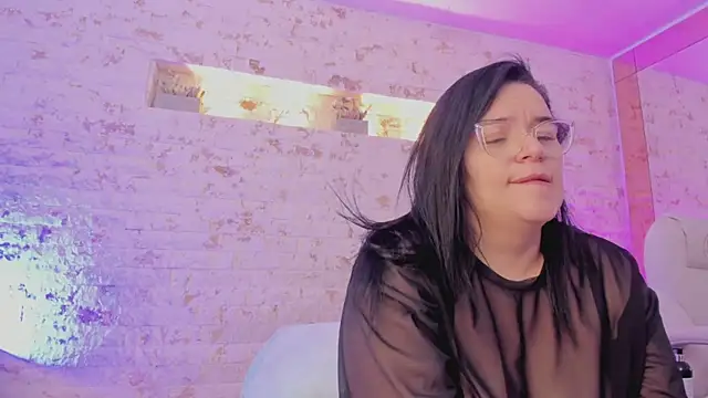 Snapshot of anette_cooper chatting on March 4, 2025, 3:11 am anette cooper online show from March 4, 2025, 3:11 am