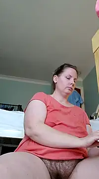 xxSexyBushLinnxx online show from March 17, 2025, 4:01 pm