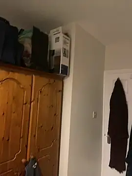 Snapshot of C_Huntsman chatting on February 4, 2025, 5:31 am C Huntsman online show from February 4, 2025, 5:31 am