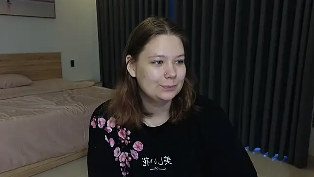 DjennaPalme online show from March 14, 2026, 11:00 pm