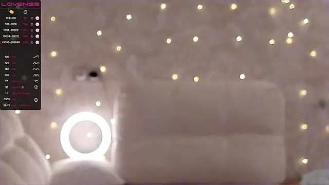 Snapshot of EvaSileZ chatting on September 27, 2025, 9:04 am EvaSileZ online show from September 27, 2025, 9:04 am