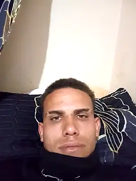 Snapshot of Linex06 chatting on March 2, 2026, 8:27 pm Linex06 online show from March 2, 2026, 8:27 pm