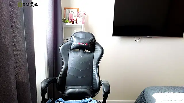 gracedorce online show from April 9, 2026, 3:08 am