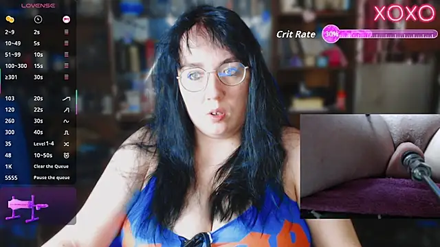 Snapshot of LeonaHarrison chatting on October 25, 2025, 10:25 am LeonaHarrison online show from October 25, 2025, 10:25 am