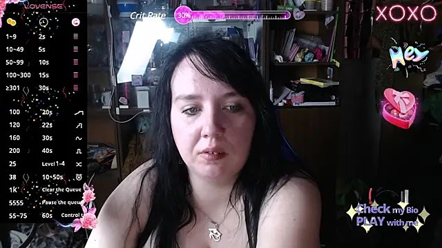 Snapshot of LeonaHarrison chatting on March 12, 2025, 9:55 am LeonaHarrison online show from March 12, 2025, 9:55 am