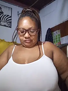 YELLOW BONE online show from May 14, 2026, 11:13 pm