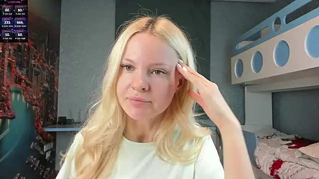 Snapshot of Masha_2002 chatting on May 6, 2026, 7:18 pm Masha 2002 online show from May 6, 2026, 7:18 pm