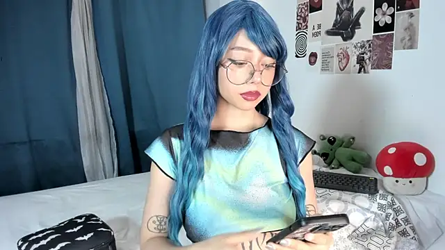 acid candy  online show from April 20, 2026, 12:35 am