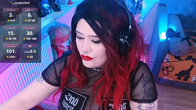 wickedxqueen online show from February 26, 2025, 4:19 am