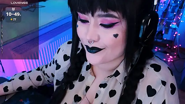 wickedxqueen online show from February 24, 2025, 4:49 am