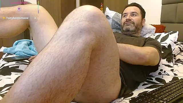 Snapshot of rodrher81 chatting on November 27, 2025, 11:54 am rodrher81 online show from November 27, 2025, 11:54 am