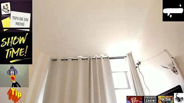 JohanyLatino online show from March 12, 2025, 5:28 pm