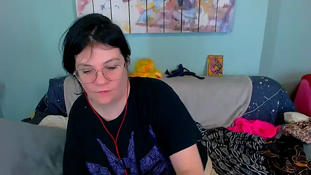 Snapshot of EverlyRays chatting on February 11, 2026, 3:06 am EverlyRays online show from February 11, 2026, 3:06 am