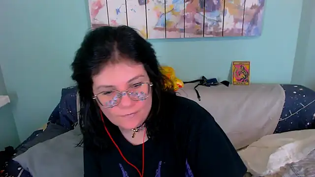 Snapshot of EverlyRays chatting on February 6, 2026, 3:52 pm EverlyRays online show from February 6, 2026, 3:52 pm