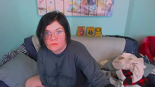 Snapshot of EverlyRays chatting on February 15, 2026, 7:57 pm EverlyRays online show from February 15, 2026, 7:57 pm