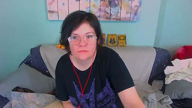 Snapshot of EverlyRays chatting on February 15, 2026, 5:41 am EverlyRays online show from February 15, 2026, 5:41 am