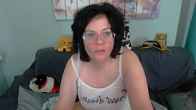 EverlyRays online show from September 22, 2025, 7:14 am