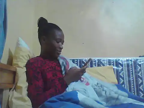 Snapshot of Smillie_prety chatting on April 24, 2026, 3:52 am Smillie prety online show from April 24, 2026, 3:52 am