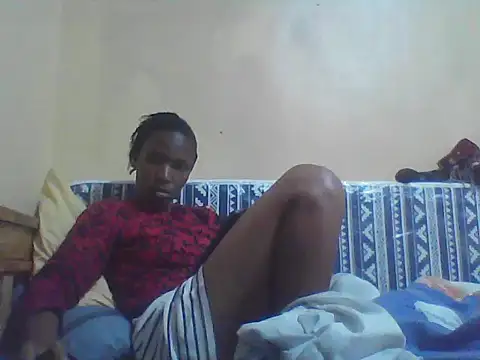 Snapshot of Smillie_prety chatting on May 13, 2026, 6:04 pm Smillie prety online show from May 13, 2026, 6:04 pm