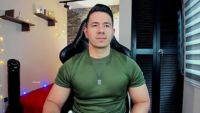 Snapshot of ransoj chatting on March 7, 2025, 10:10 pm ransoj online show from March 7, 2025, 10:10 pm