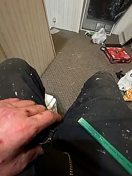 ljbmyweeny online show from November 7, 2025, 7:24 am