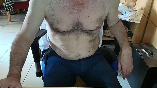 Snapshot of angelgarcia269 chatting on November 16, 2025, 11:59 am angelgarcia269 online show from November 16, 2025, 11:59 am