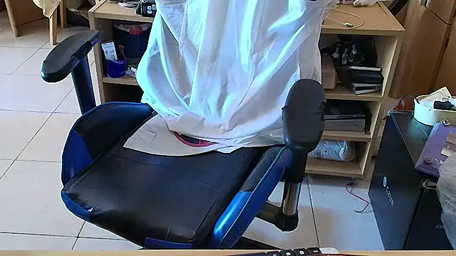 Snapshot of angelgarcia269 chatting on December 18, 2025, 3:16 pm angelgarcia269 online show from December 18, 2025, 3:16 pm