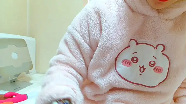 liliyRiSAcha-n online show from February 14, 2025, 4:47 am