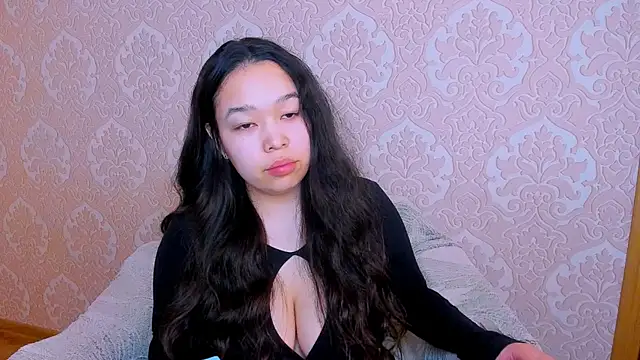 Kris top Lee online show from April 15, 2026, 5:35 am