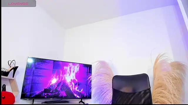 Fenty XX online show from September 23, 2025, 6:42 am